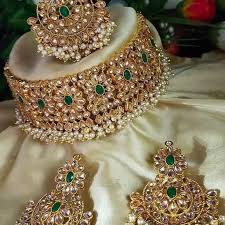 Round Modern Designer Artificial Jewellery Set