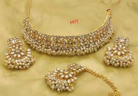 Golden Alloy Jewellery Set,